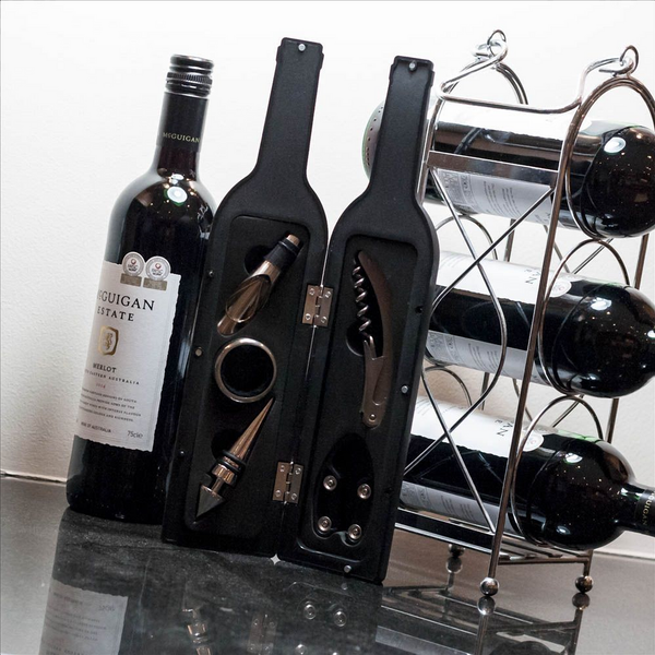Wine Bottle Accessory, Set The wine gadget set in a bottle