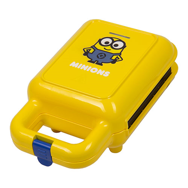 Minions Waffle Maker  Fun and easy to use for the whole family Great gift for kids