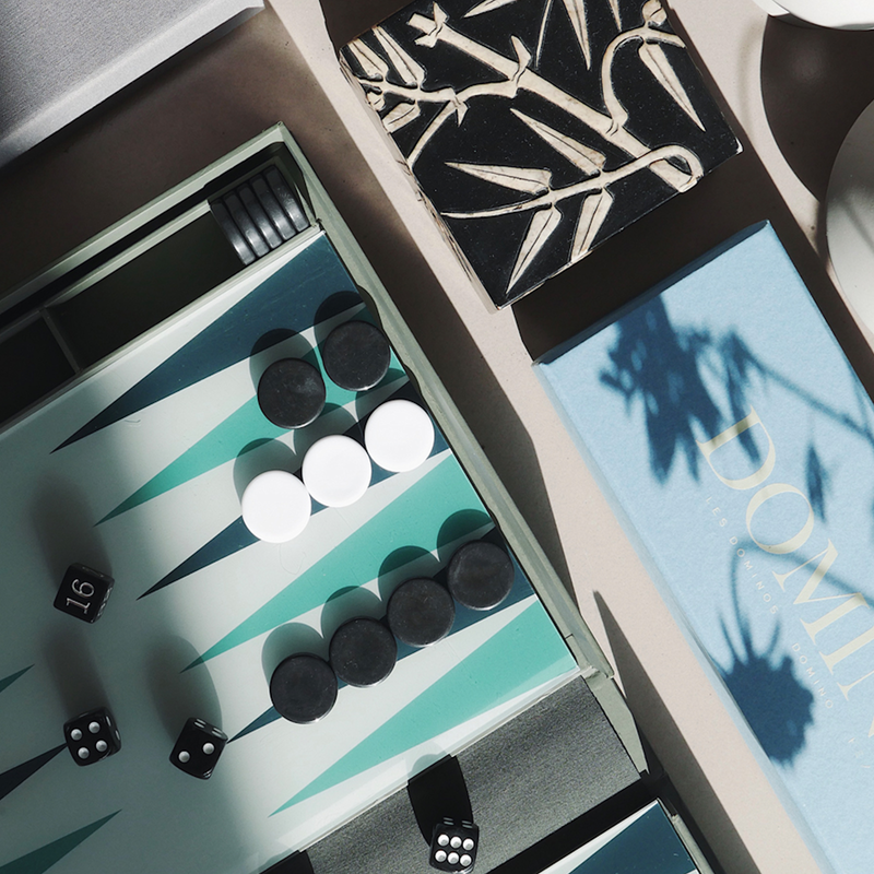 Printworks Backgammon -Classic Same great game but repackaged for a designer look display