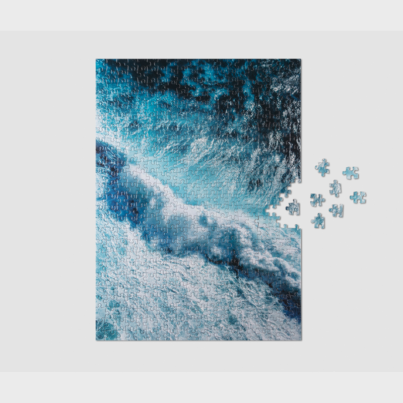 Puzzle - Waves (500 pieces) Great puzzle for adults or older kids Artistic puzzle for play and display in your living room
