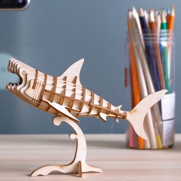 Robotime Shark Rolife Assembly Miniature Animal DIY Project Exquisite Wood Craft for kids 3D Wood Puzzle Kit