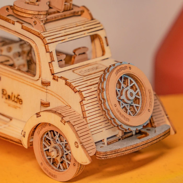 Robotime Vintage Car 3d wooden puzzzle Modern art and craft kit